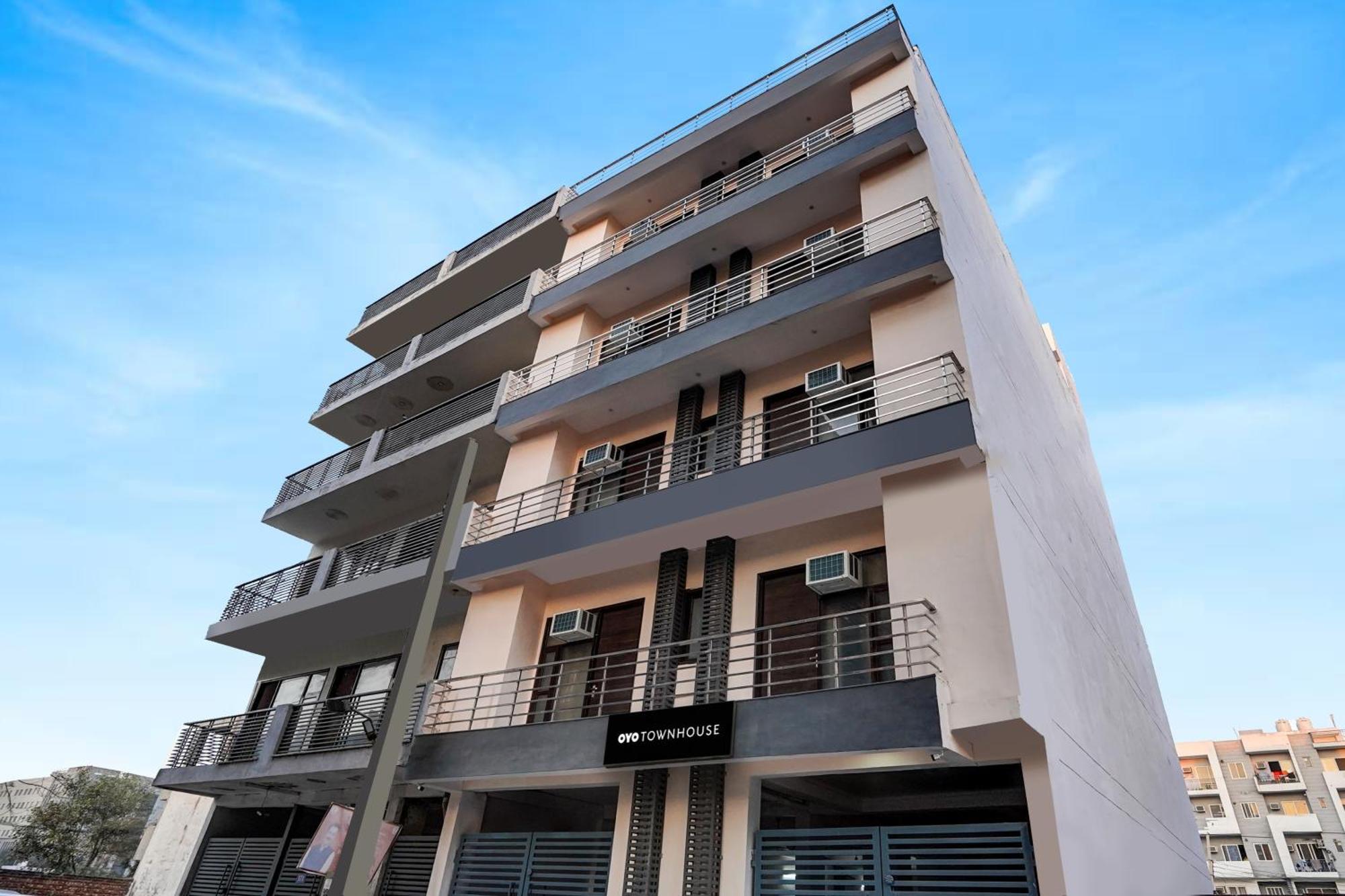 古尔冈 Townhouse Cloud Bay酒店 外观 照片