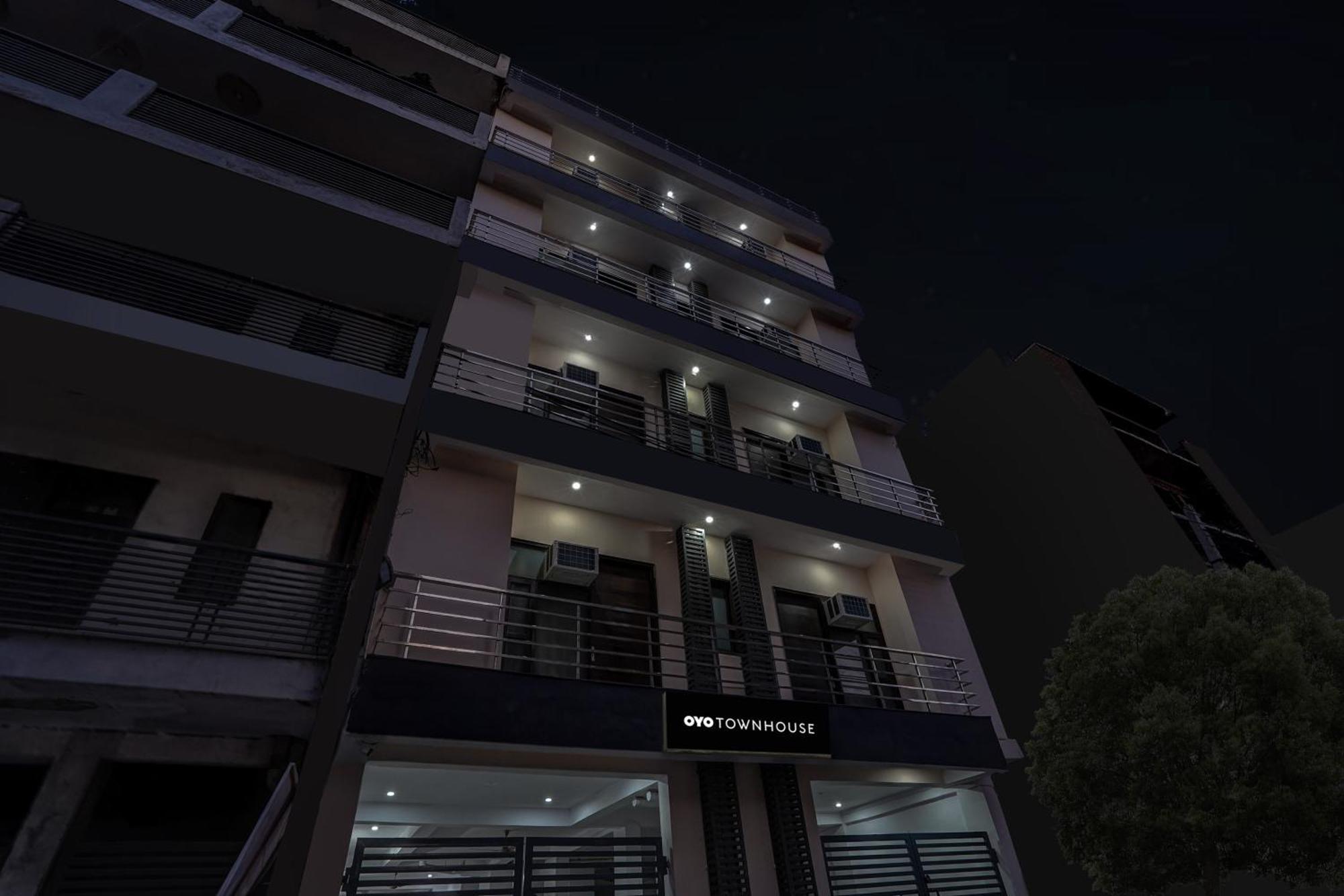 古尔冈 Townhouse Cloud Bay酒店 外观 照片