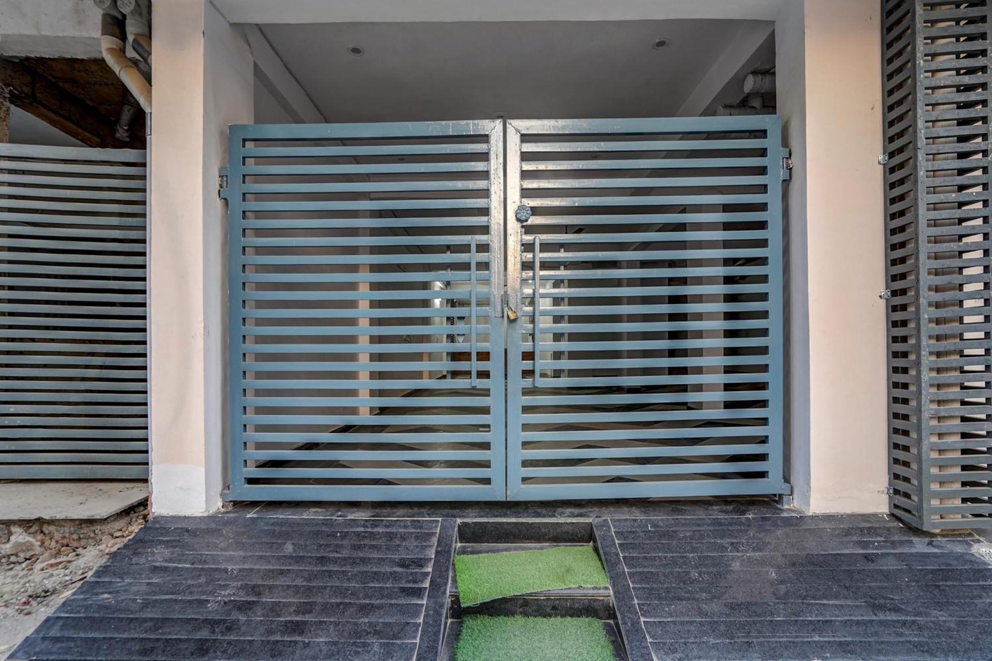 古尔冈 Townhouse Cloud Bay酒店 外观 照片