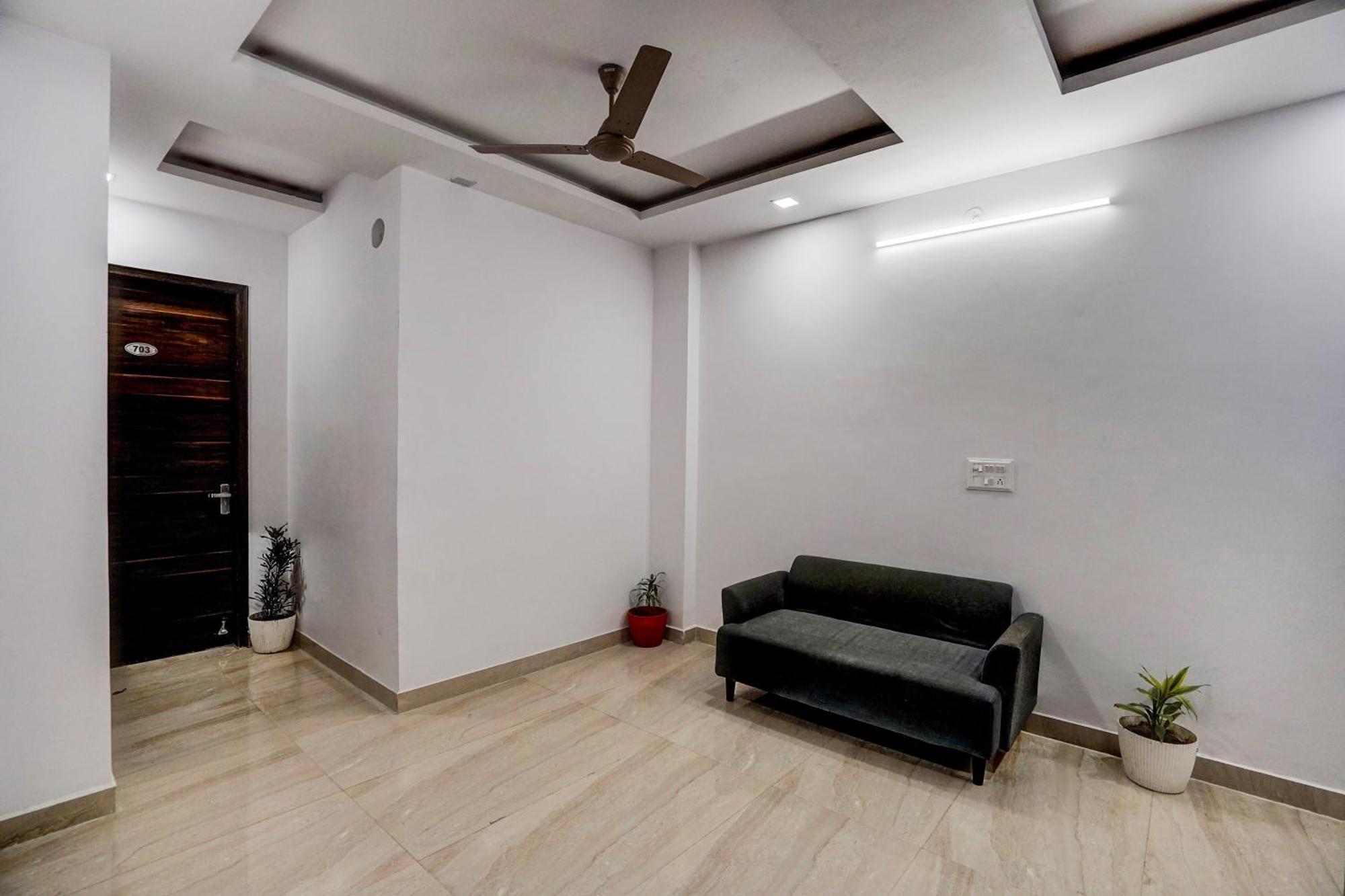古尔冈 Townhouse Cloud Bay酒店 外观 照片